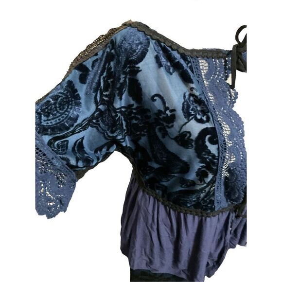 One of a kind designer short set - Picture 4 of 7